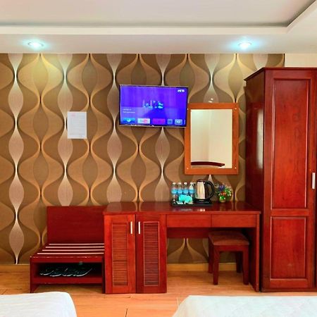 Begonia Hotel Nha Trang Esterno foto