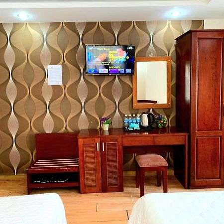 Begonia Hotel Nha Trang Esterno foto