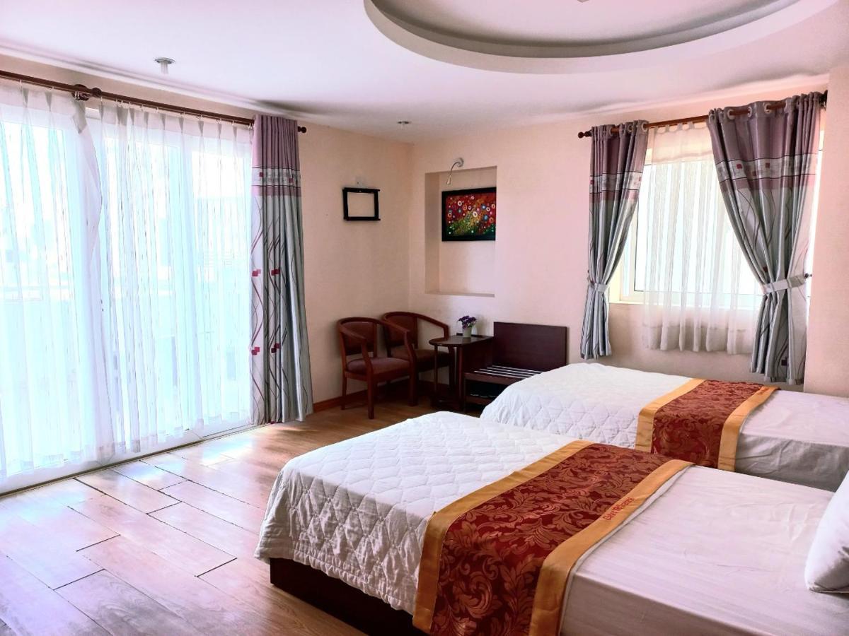 Begonia Hotel Nha Trang Esterno foto