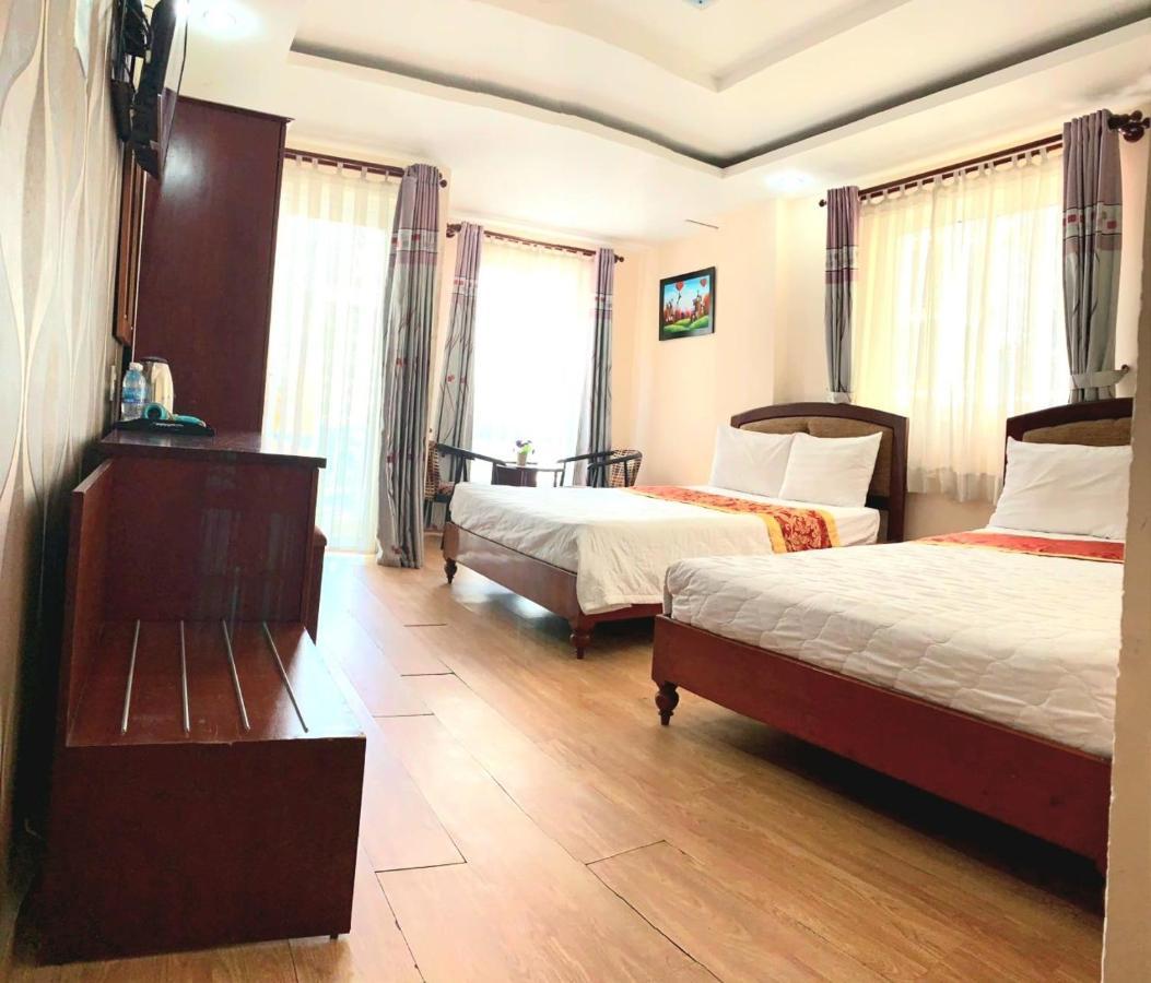 Begonia Hotel Nha Trang Esterno foto