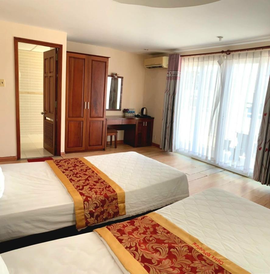 Begonia Hotel Nha Trang Esterno foto