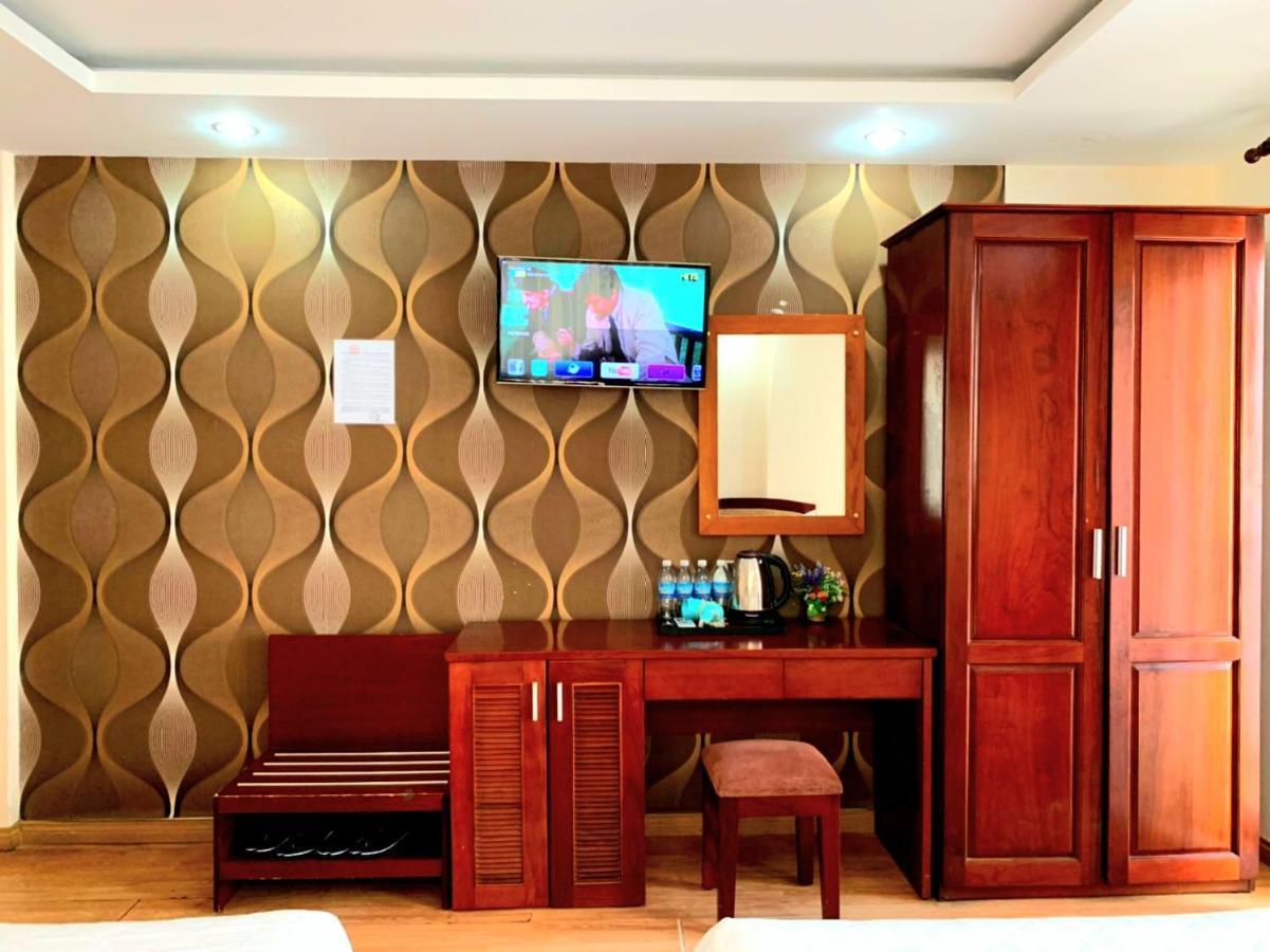 Begonia Hotel Nha Trang Esterno foto