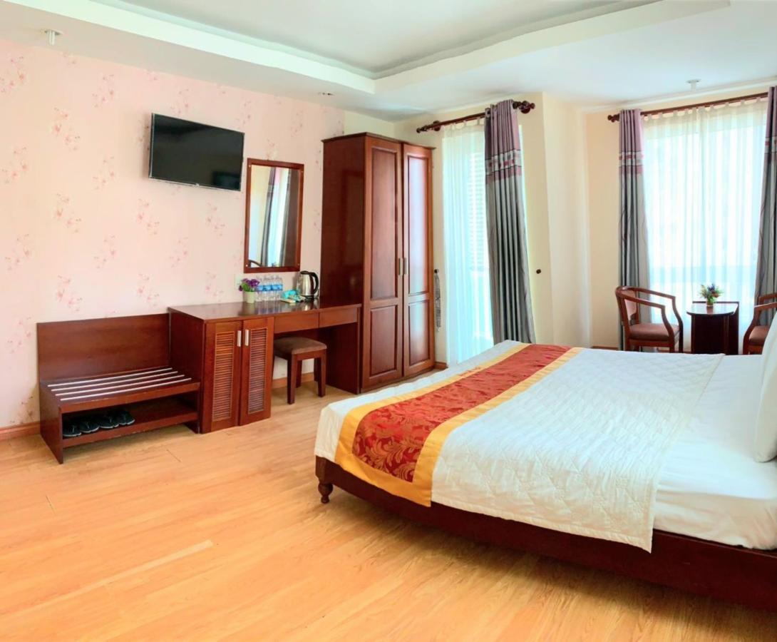 Begonia Hotel Nha Trang Esterno foto